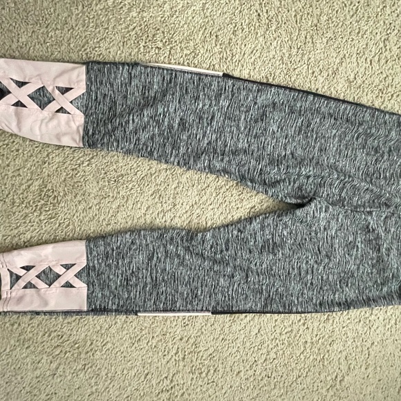 HOLLISTER Sport workout leggings - Picture 3 of 3